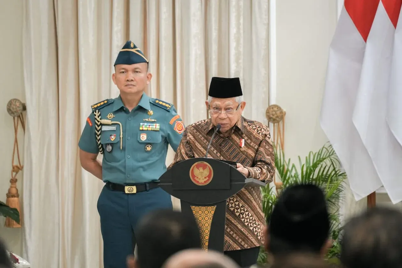 Vice President of the Republic of Indonesia K.H. Ma'ruf Amin delivered a speech and officially launched the IBSAP document (8/8/2024).